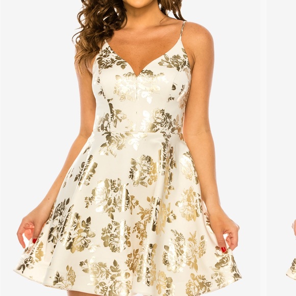 B Darlin Dresses & Skirts - B Darlin beautiful Floral Dress Size 11/12